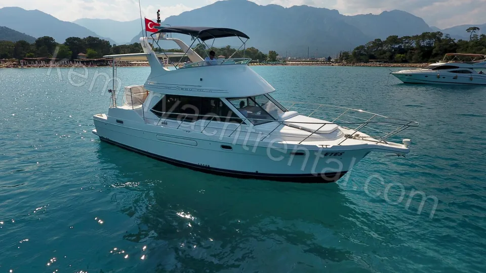 Etes Yachtfoto